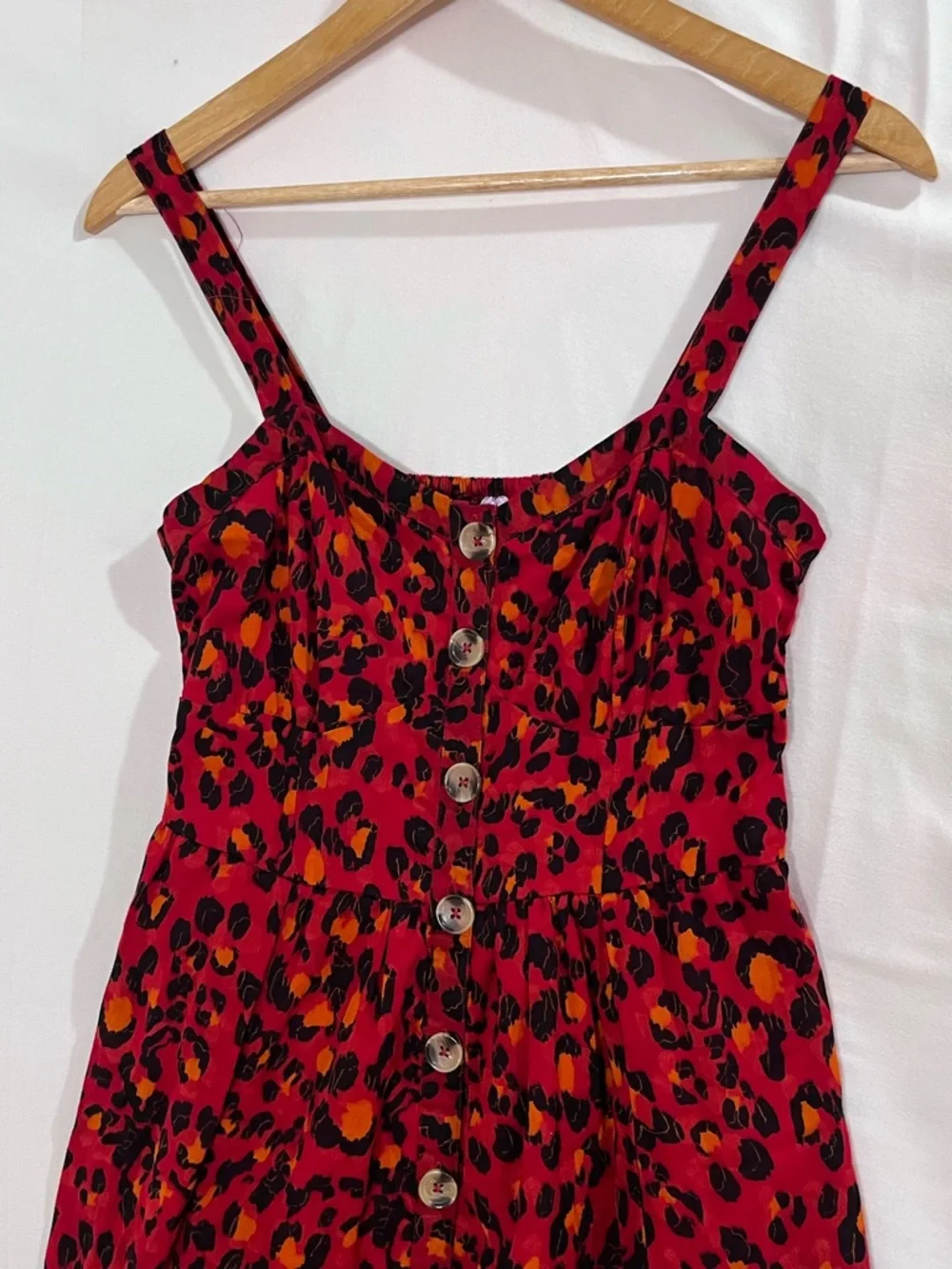 Alya Red Leopard Print Midi Dress Size Small Button Front Smocked Boho Summer - Picture 3 of 13